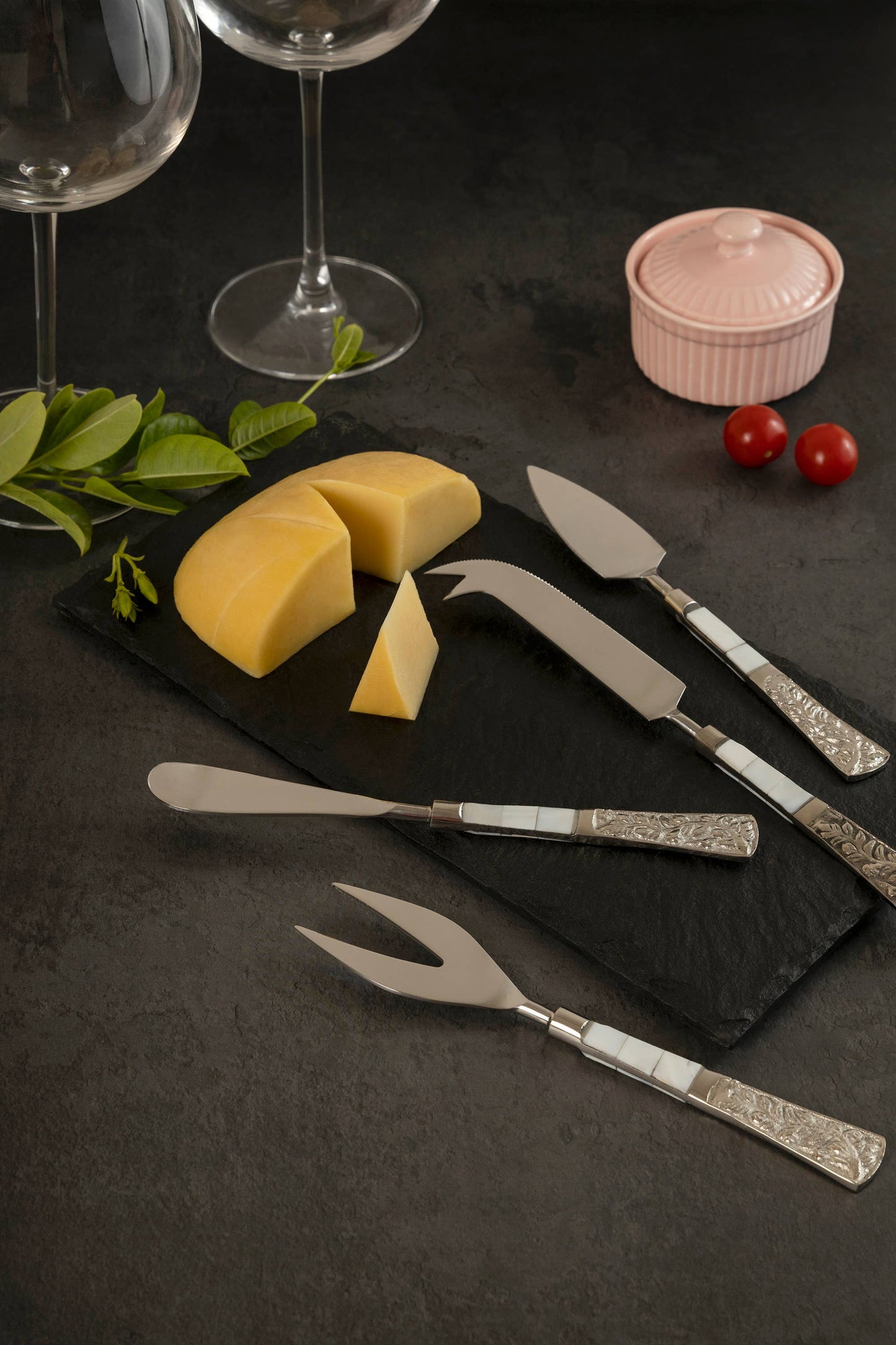 GAURI KOHLI - GAURI KOHLI Fairmount Cheese Knives (Set of 4)